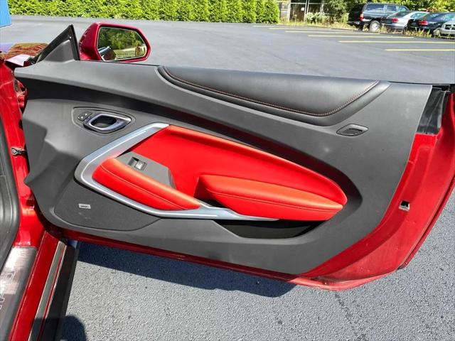 2022 Chevrolet Camaro RWD Convertible 2SS
