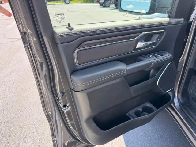 2026 Ram 1500 Laramie Crew Cab 4x4 5'7" Box