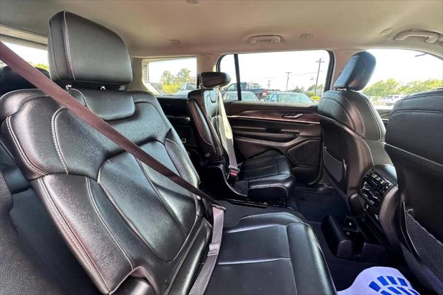 2023 Jeep Grand Cherokee L Limited 4x4