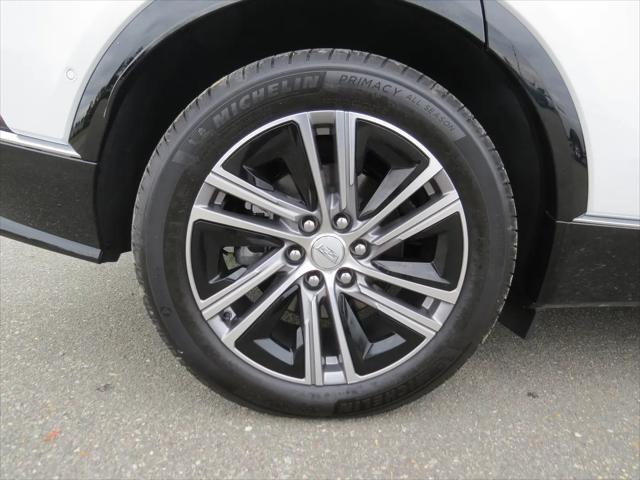 2025 Cadillac iQ Luxury 1 RWD