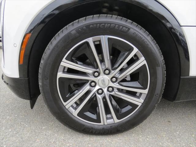 2025 Cadillac iQ Luxury 1 RWD