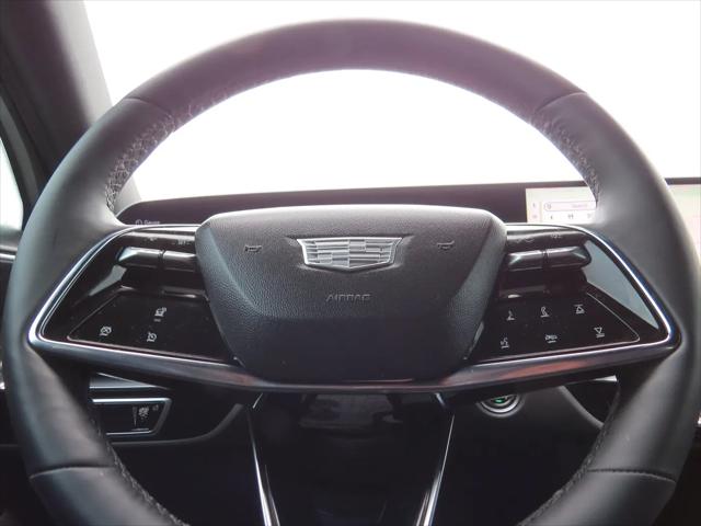 2025 Cadillac iQ Luxury 1 RWD