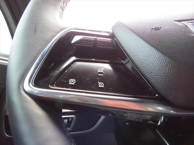 2025 Cadillac iQ Luxury 1 RWD