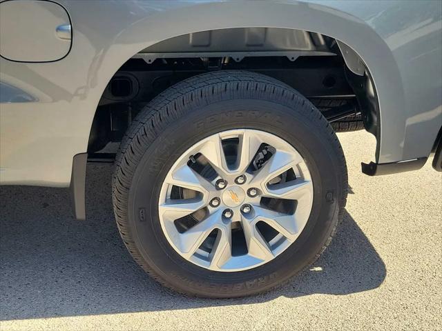 2026 Chevrolet Silverado 1500 4WD Crew Cab Short Bed Custom