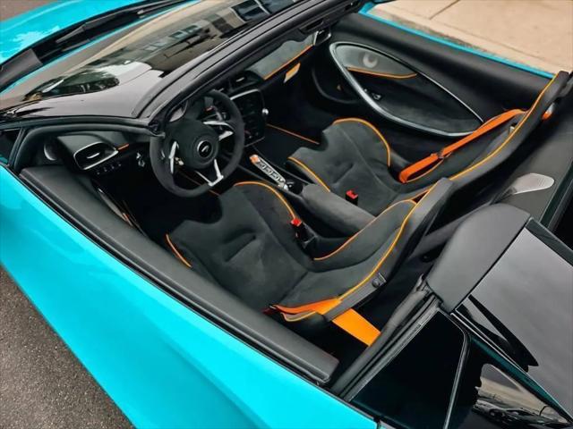 2025 McLaren Artura Performance