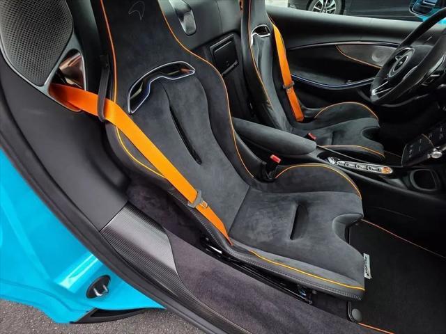 2025 McLaren Artura Performance