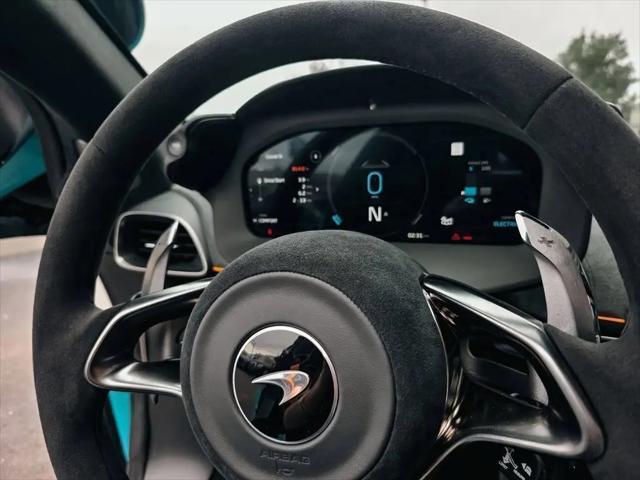 2025 McLaren Artura Performance
