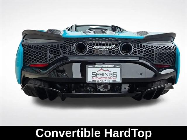 2025 McLaren Artura Performance