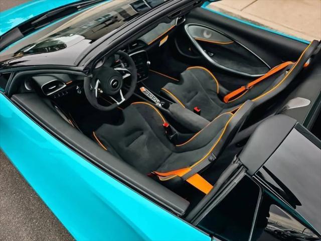2025 McLaren Artura Performance