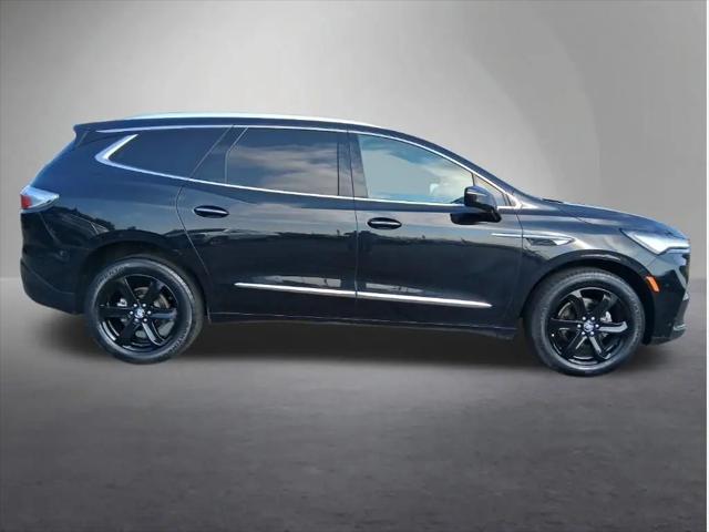 2023 Buick Enclave Essence AWD