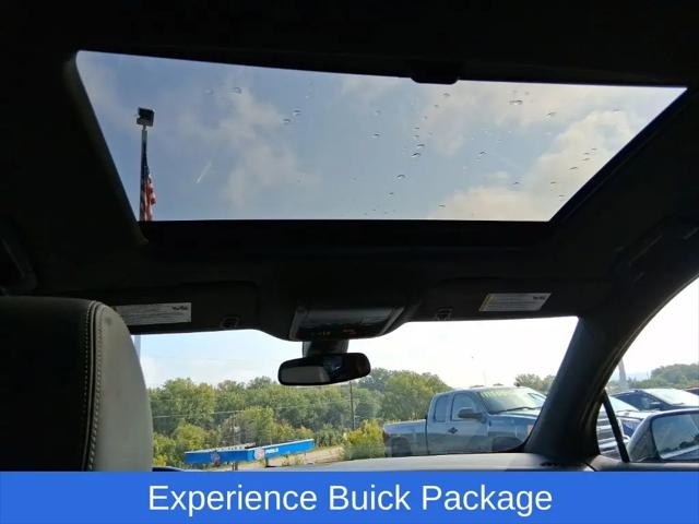 2023 Buick Enclave Essence AWD
