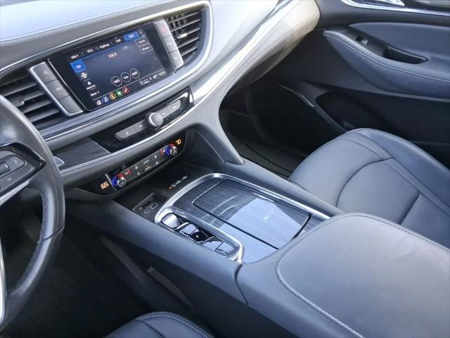 2023 Buick Enclave Essence AWD