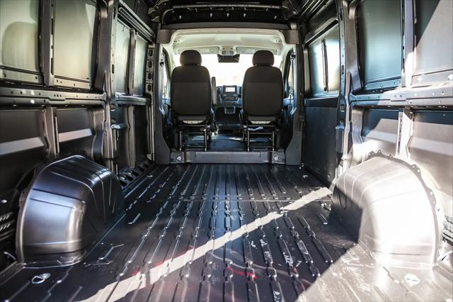 2026 Ram ProMaster 2500 Cargo Van Tradesman High Roof 136" WB w/Pass Seat