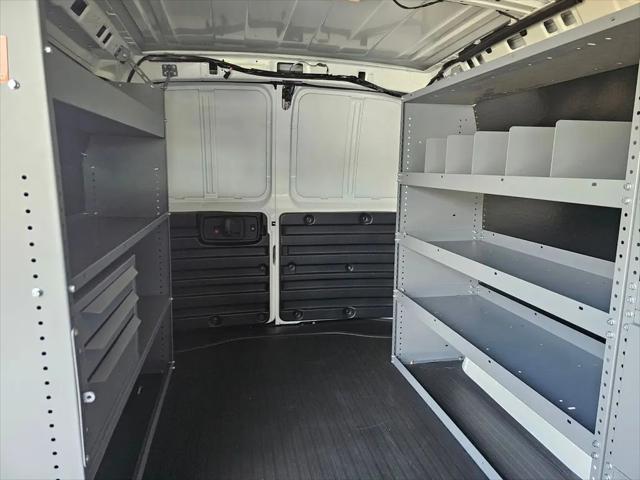 2025 Chevrolet Express Cargo Van RWD 2500 Regular Wheelbase WT