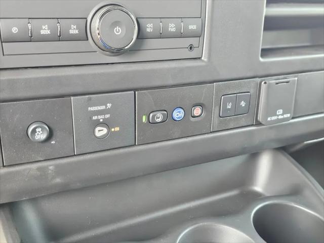 2025 Chevrolet Express Cargo Van RWD 2500 Regular Wheelbase WT