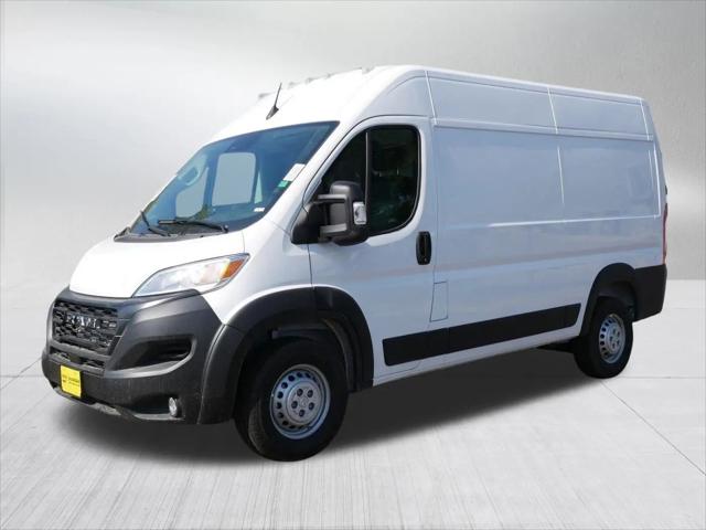 2026 Ram ProMaster 2500 Cargo Van Tradesman High Roof 136" WB w/Pass Seat