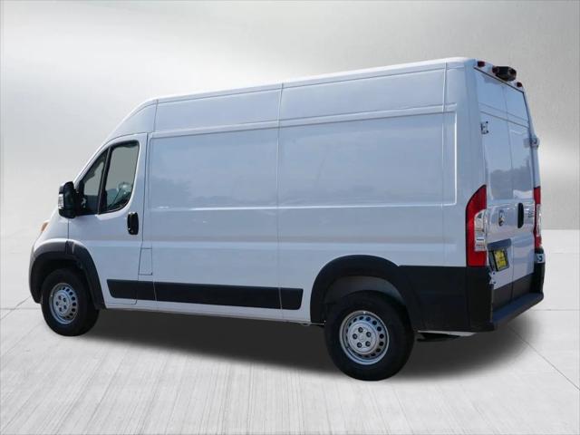 2026 Ram ProMaster 2500 Cargo Van Tradesman High Roof 136" WB w/Pass Seat