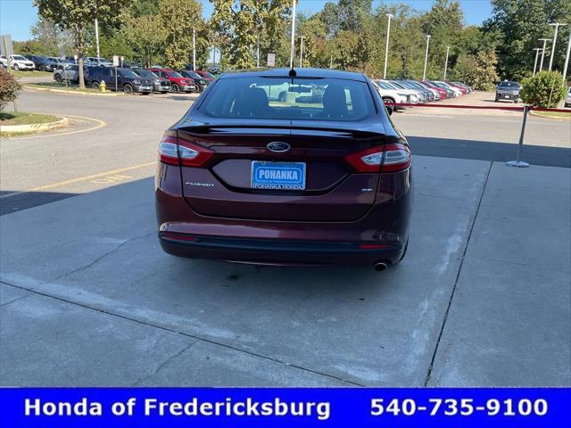 2016 Ford Fusion SE
