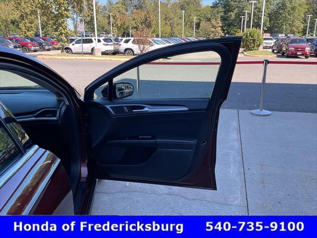 2016 Ford Fusion SE