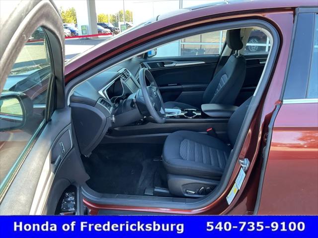 2016 Ford Fusion SE