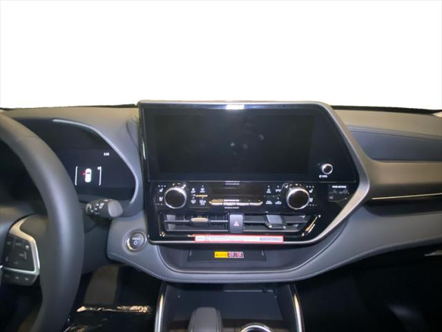 2025 Toyota Highlander Hybrid Limited