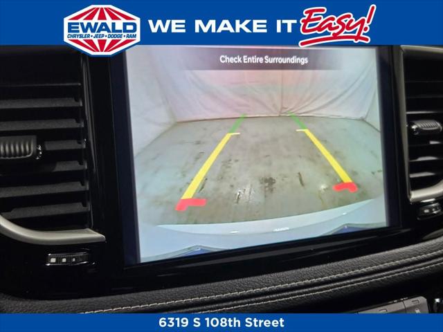 2026 Chrysler Pacifica PACIFICA SELECT AWD