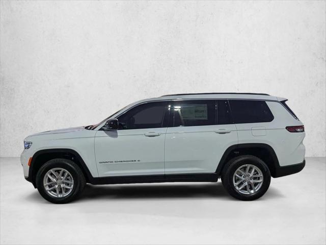 2025 Jeep Grand Cherokee Laredo 4x4