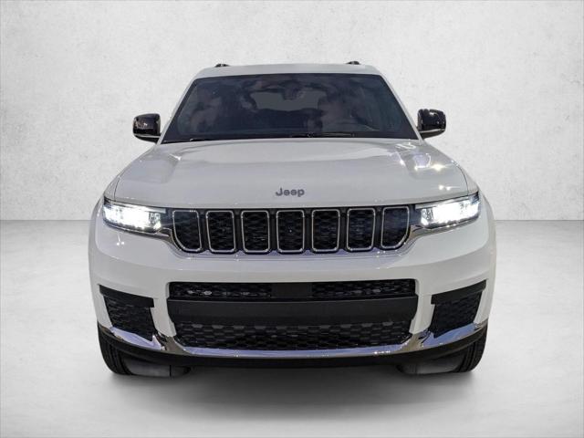 2025 Jeep Grand Cherokee Laredo 4x4