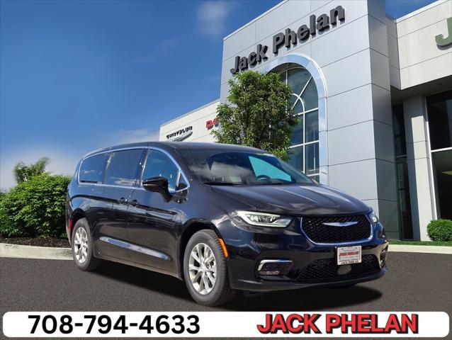 2026 Chrysler Pacifica PACIFICA LIMITED