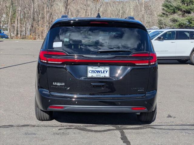 2026 Chrysler Pacifica Limited AWD
