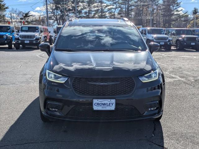 2026 Chrysler Pacifica Limited AWD