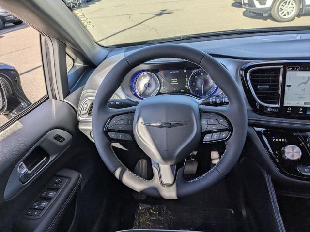 2026 Chrysler Pacifica Limited AWD