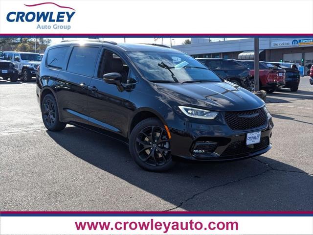2026 Chrysler Pacifica Limited AWD for sale in Bristol, CT