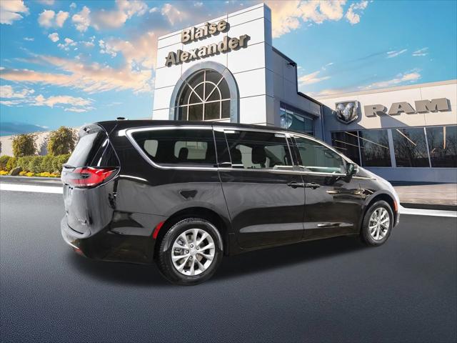 2026 Chrysler Pacifica PACIFICA LIMITED AWD