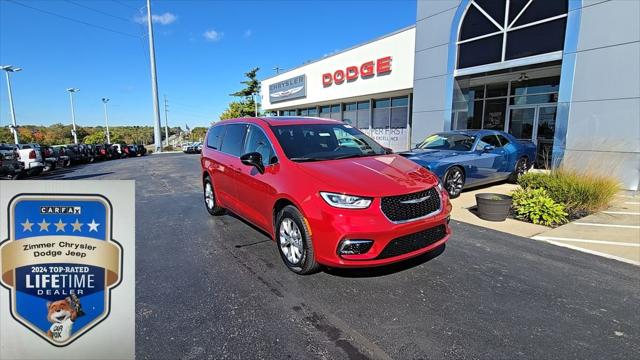 2026 Chrysler Pacifica PACIFICA SELECT AWD