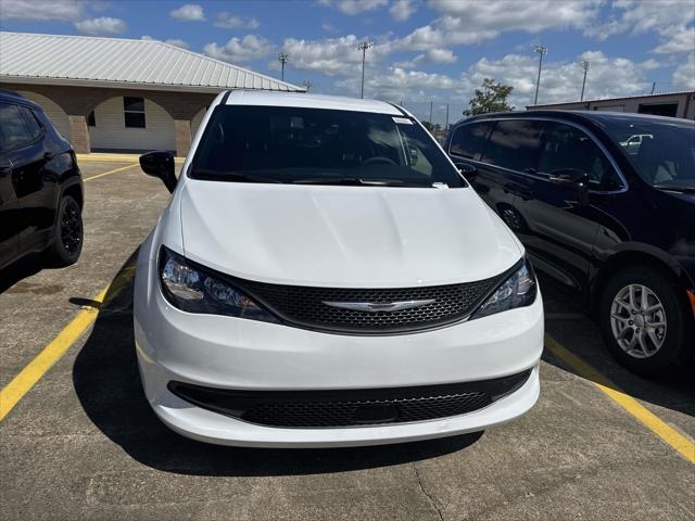 2026 Chrysler Voyager VOYAGER LX