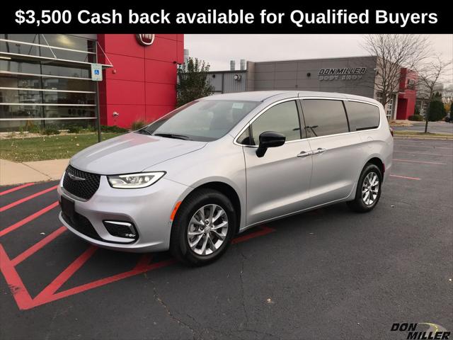 2026 Chrysler Pacifica PACIFICA SELECT AWD