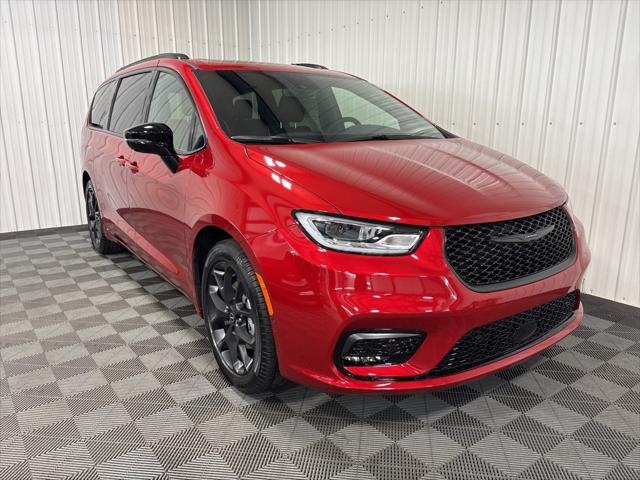 2026 Chrysler Pacifica Limited for sale near Celina, OH