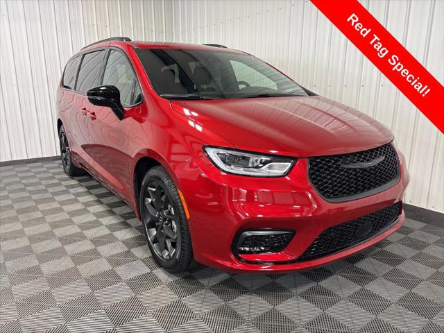 2026 Chrysler Pacifica for sale near Celina, OH