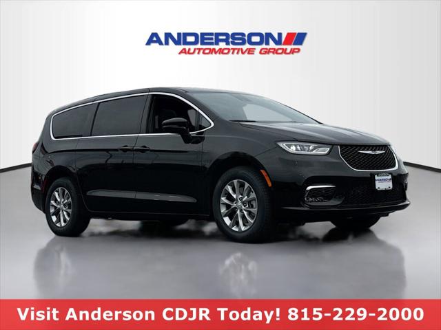 2026 Chrysler Pacifica PACIFICA SELECT AWD