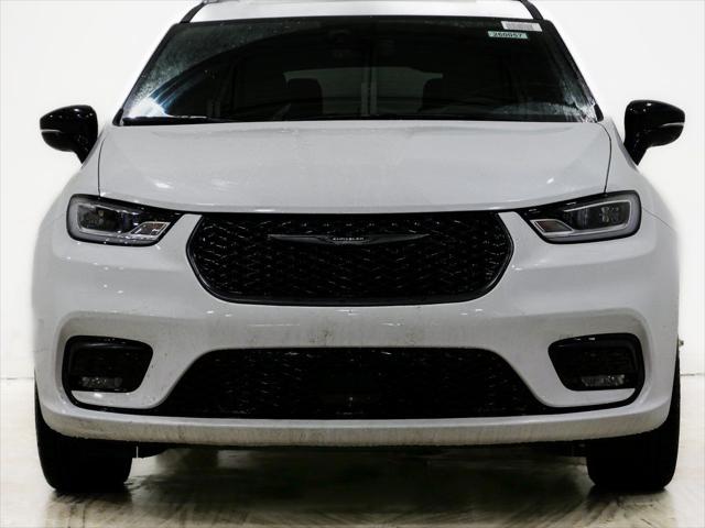 2026 Chrysler Pacifica PACIFICA LIMITED AWD