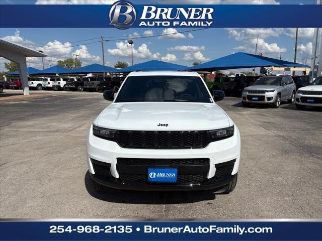 2025 Jeep Grand Cherokee GRAND CHEROKEE L ALTITUDE X 4X4