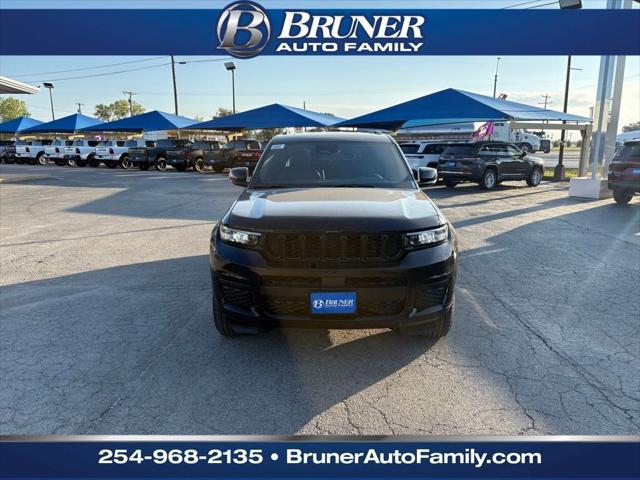 2025 Jeep Grand Cherokee GRAND CHEROKEE L ALTITUDE X 4X4