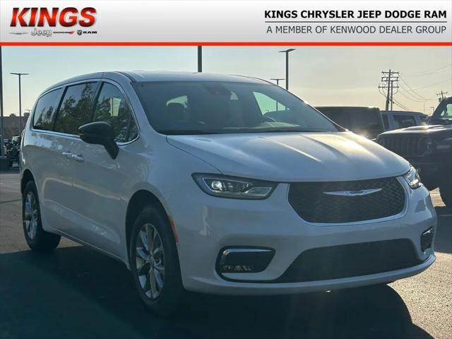 2026 Chrysler Pacifica PACIFICA SELECT AWD