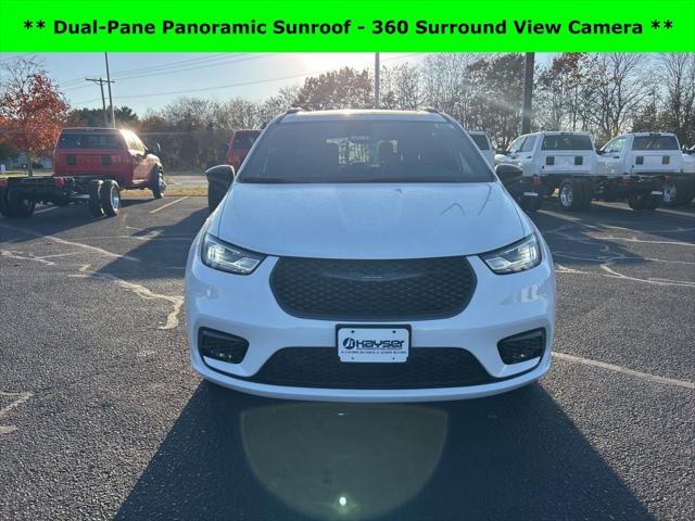 2026 Chrysler Pacifica PACIFICA LIMITED AWD