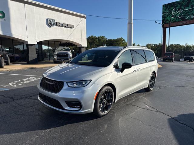 2026 Chrysler Pacifica PACIFICA LIMITED