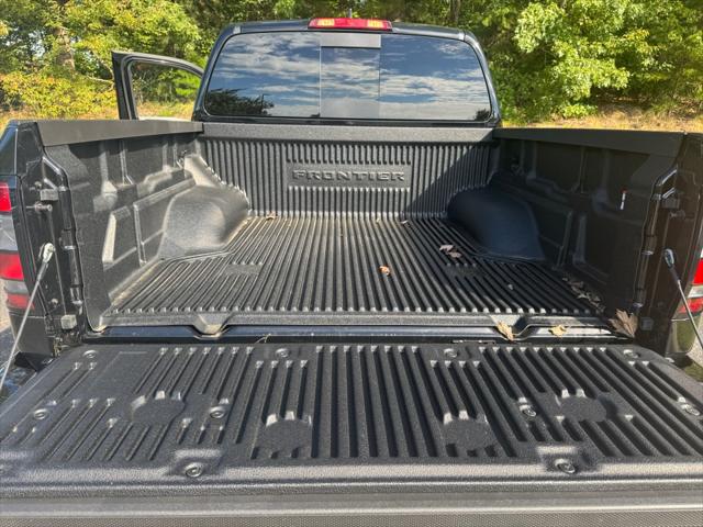 2025 Nissan Frontier Crew Cab S 4x4