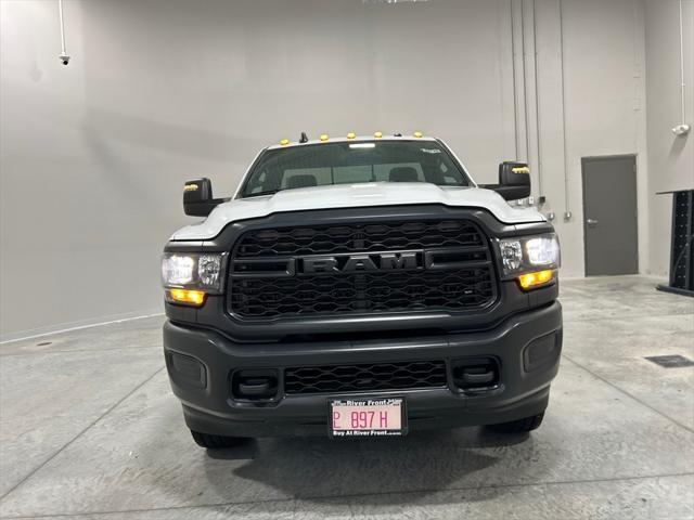 2024 RAM 2500 Tradesman Regular Cab 4x4 8 Box 2024 RAM 2500 Tradesman Regular Cab 4x4 8 Box
