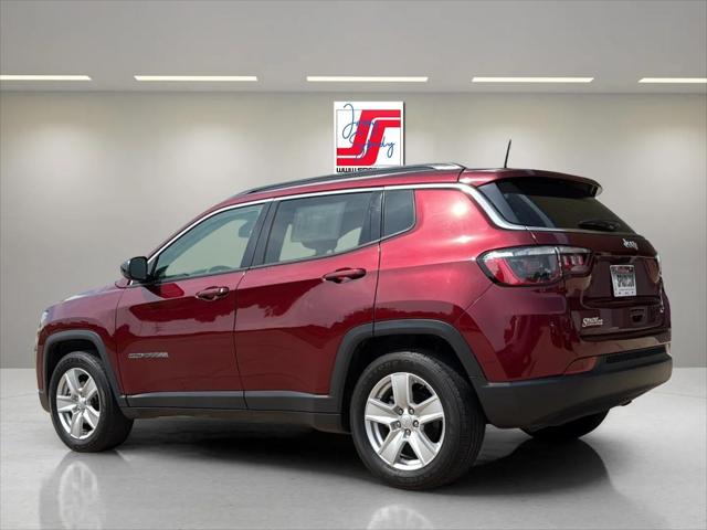 2022 Jeep Compass Latitude FWD