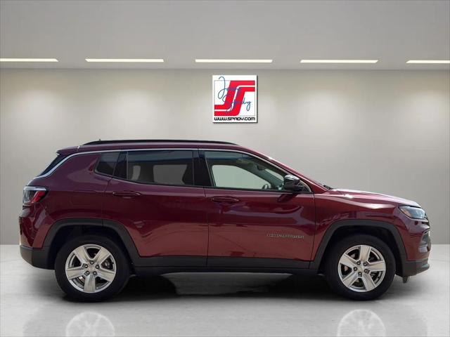 2022 Jeep Compass Latitude FWD